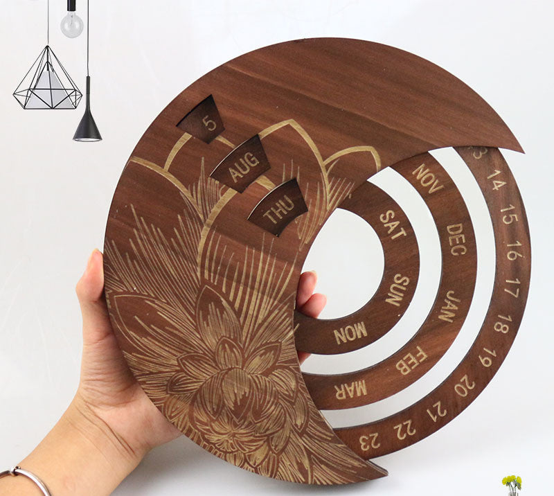 Custom Round Perpetual Calendar: Wooden Wall Calendar