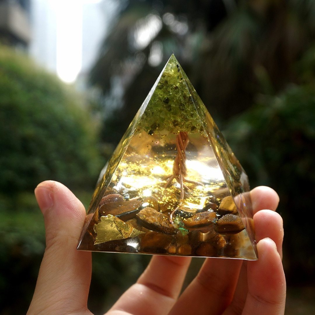 Natural Tiger Eye Orgonite Pyramid: Healing Crystals, Reiki Chakra Energy Generator