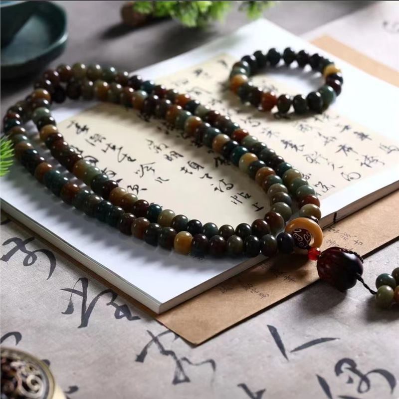 Dunhuang Qitian Bodhi Root: 108 Beaded Bracelets