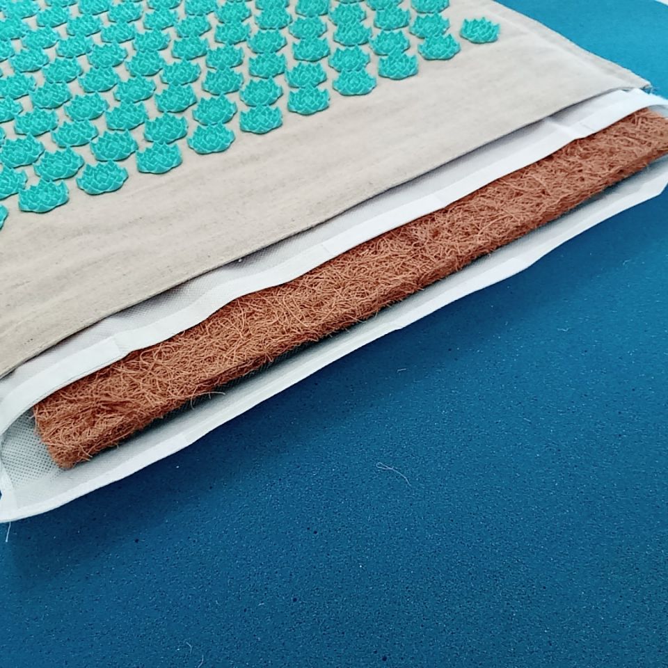 Lotus Acupuncture Mat with Buckwheat Cushion - Natural Serenity